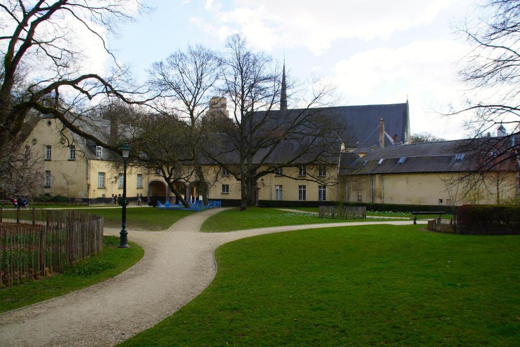 B&B Villa Leopoldine Brussels Guesthouse Ixelles ภายนอก รูปภาพ